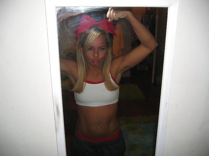 24P Rebecca Manns Louisville Cheerleader