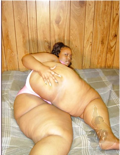 25P Big FAT Asses