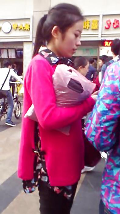 25P Chinese girls cumshot in public