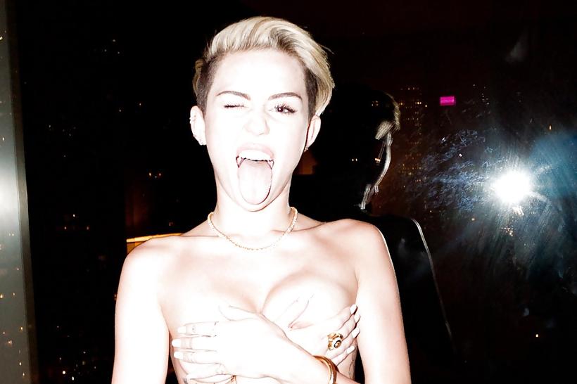 19P Miley Cyrus for jerking