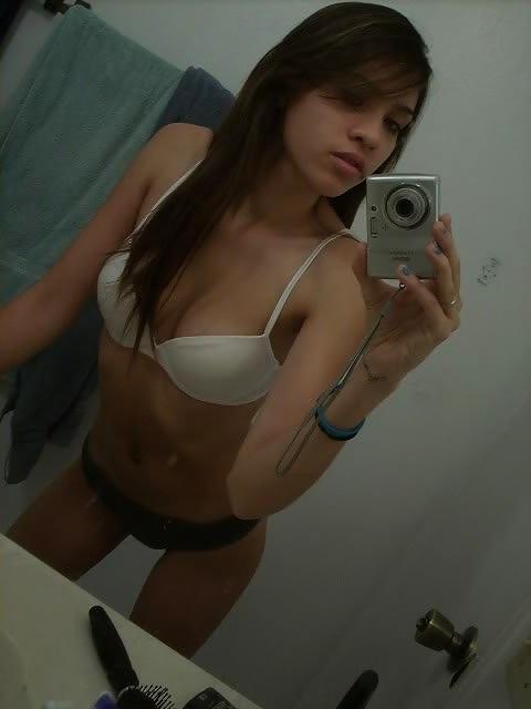 17P Mole taking Mirror Shots