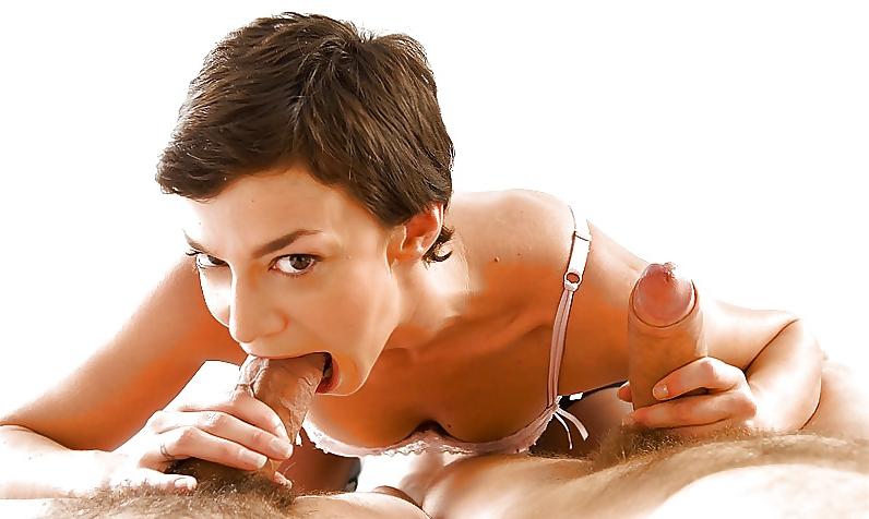 21P Short haired women
