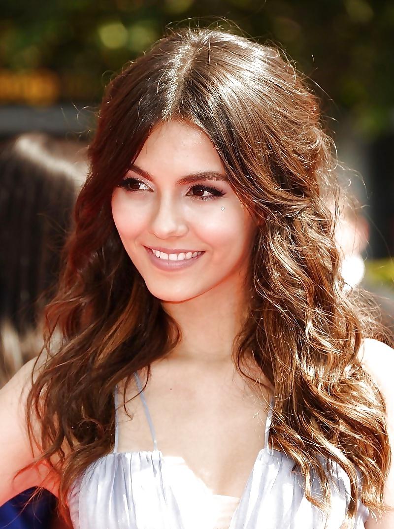 25P Victoria Justice – stämmiger Nickelodeon-Engel