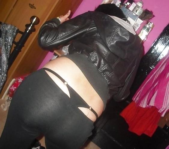 18P Tight pants and skirts