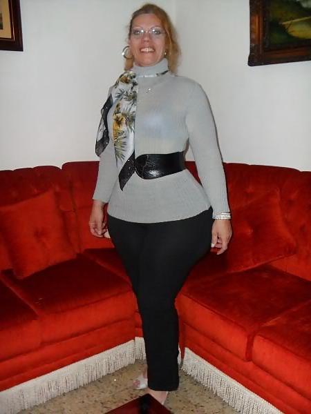 21P THICK FUCKABLE M.I.L.F.!