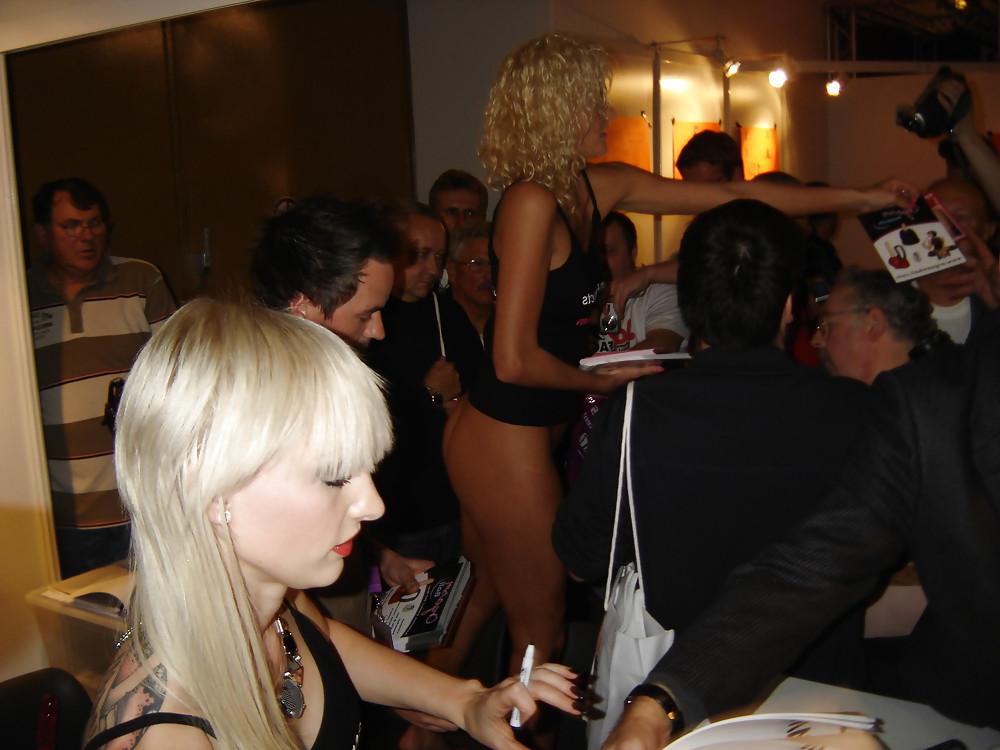 25P Venus 2009