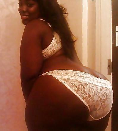 20P Beautiful Curvy Women's With A Naughty Side 4 :)