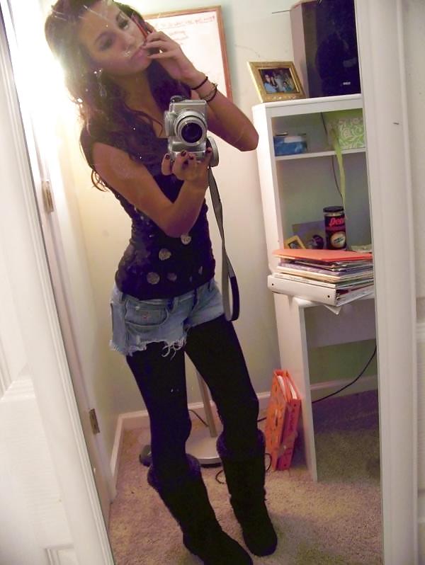 25P Hot Girls in Hot Jeans 2