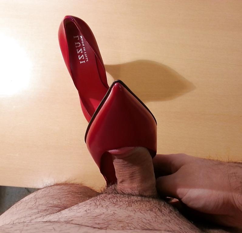 12P Fuck and cum my mother's stiletto pump heels