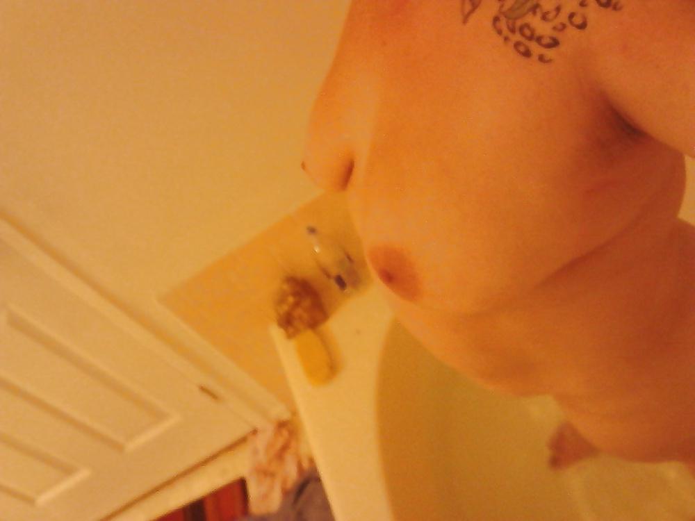 25P Private pictures found on photobucket #16
