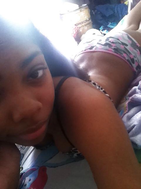 25P Private pictures found on photobucket #16