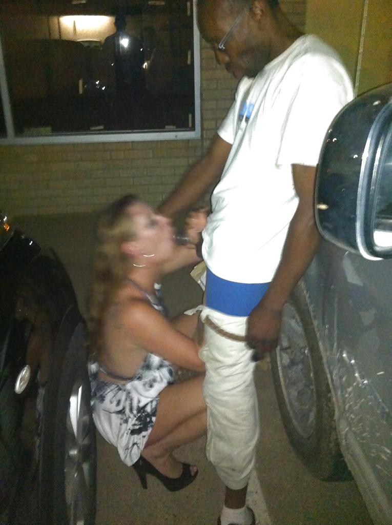 25P Slut Wives public parking