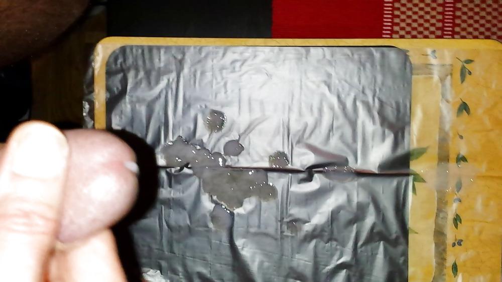 25P Big Heavy Thick Cum Splash At Christmas Eve!