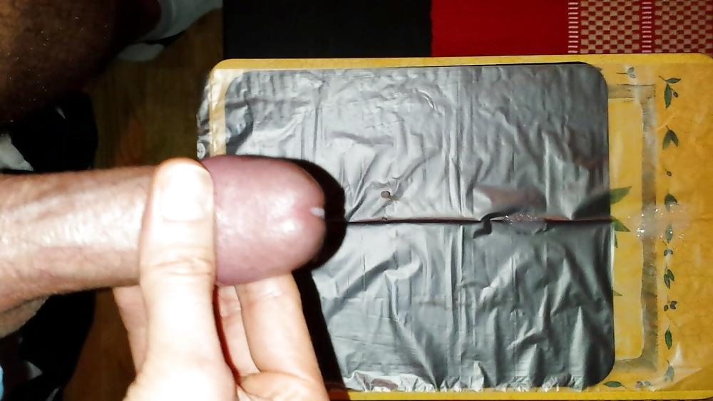 25P Big Heavy Thick Cum Splash At Christmas Eve!