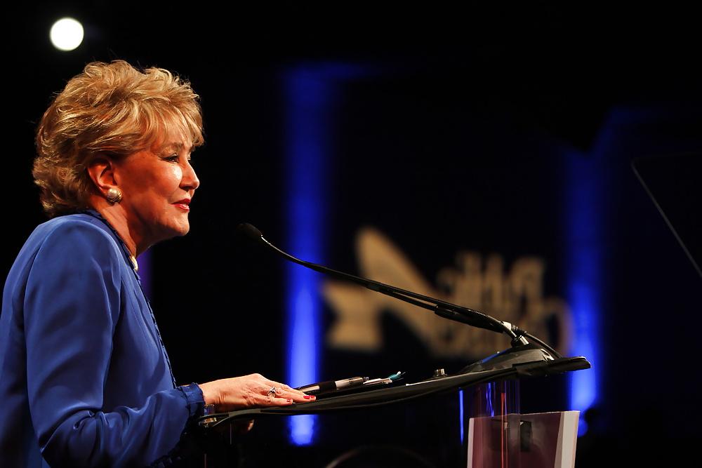 19P Love jerking off to conservative Elizabeth Dole