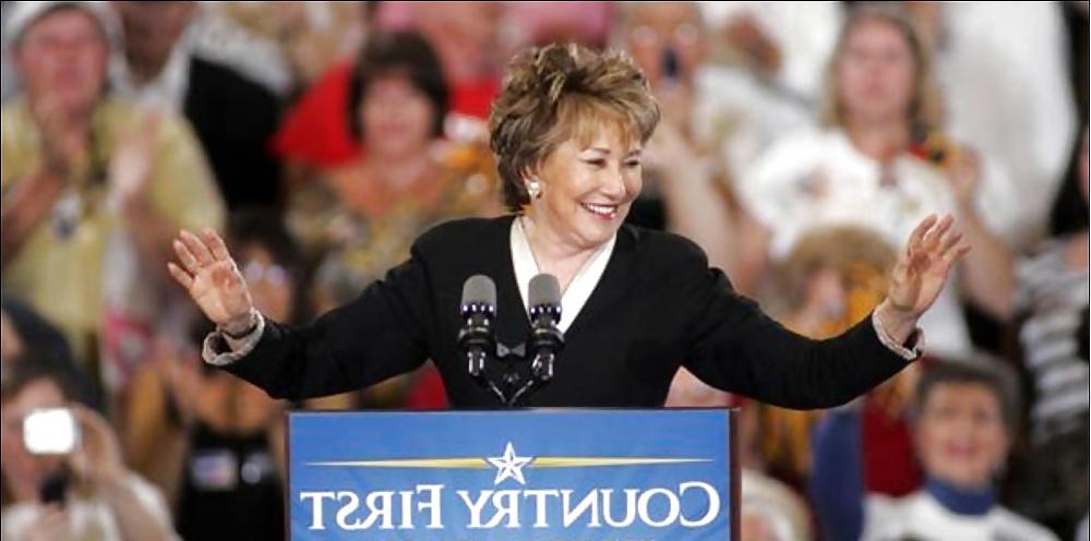 19P Love jerking off to conservative Elizabeth Dole