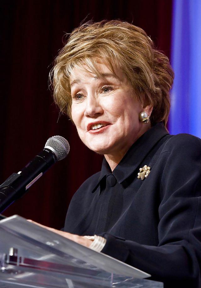 19P Love jerking off to conservative Elizabeth Dole