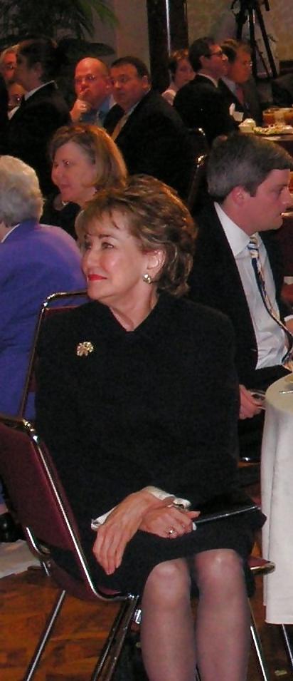 19P Love jerking off to conservative Elizabeth Dole
