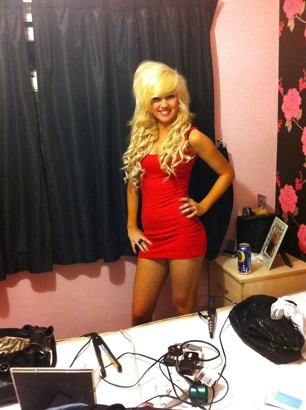 25P Bimbo Bitches