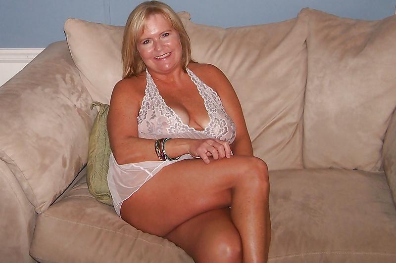 25P More Curvy Matures