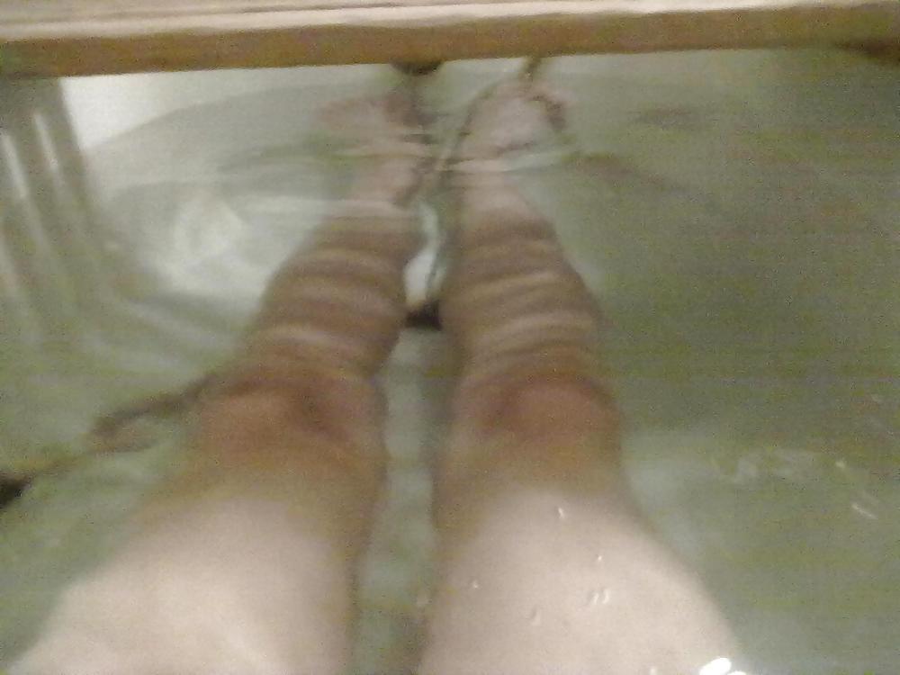 21P I'm in the bathroom