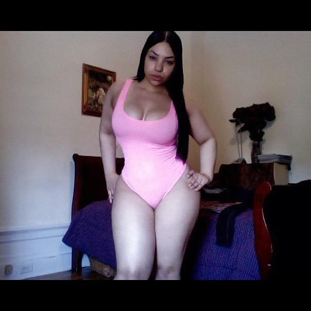 17P I love curvy women