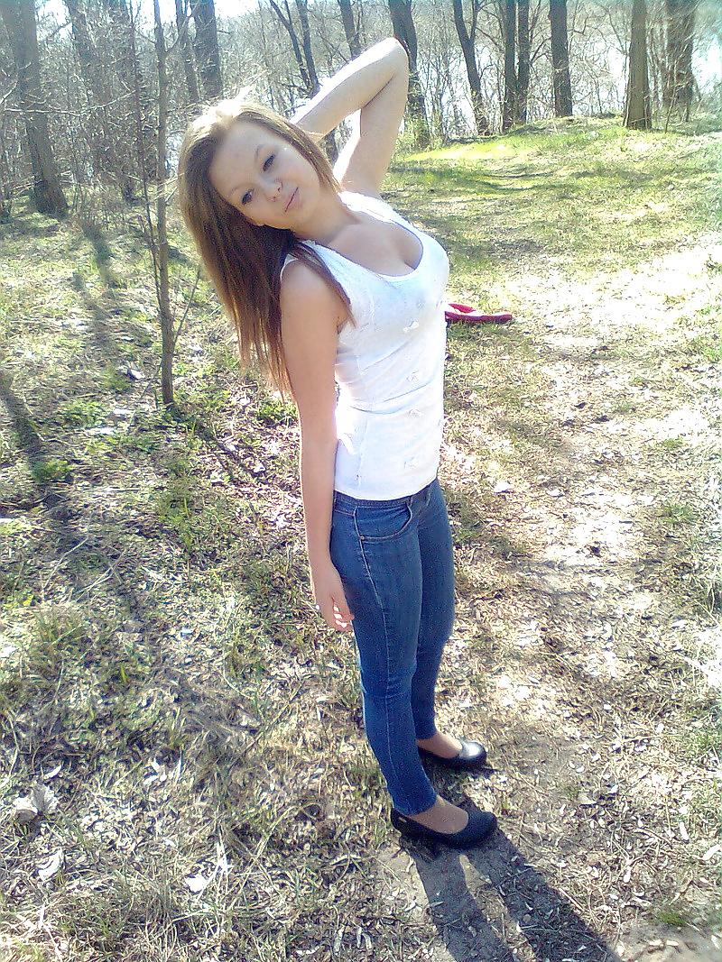 18P Hot Girls in Hot Jeans