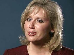 25P I so love jerking off to conservative Renee Ellmers