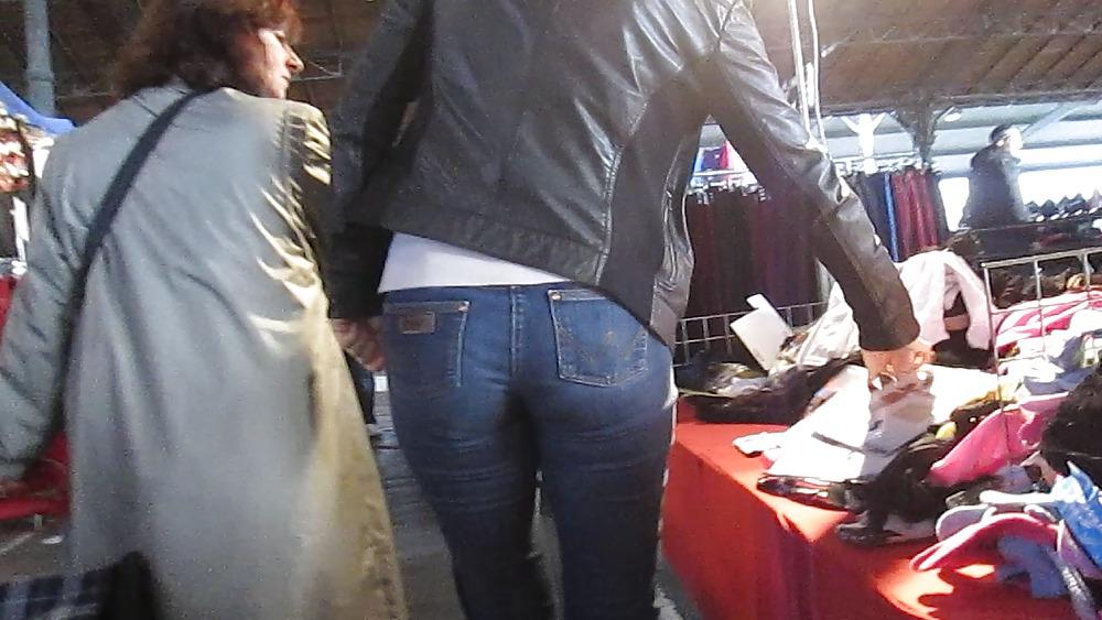 15P White Women in Jeans
