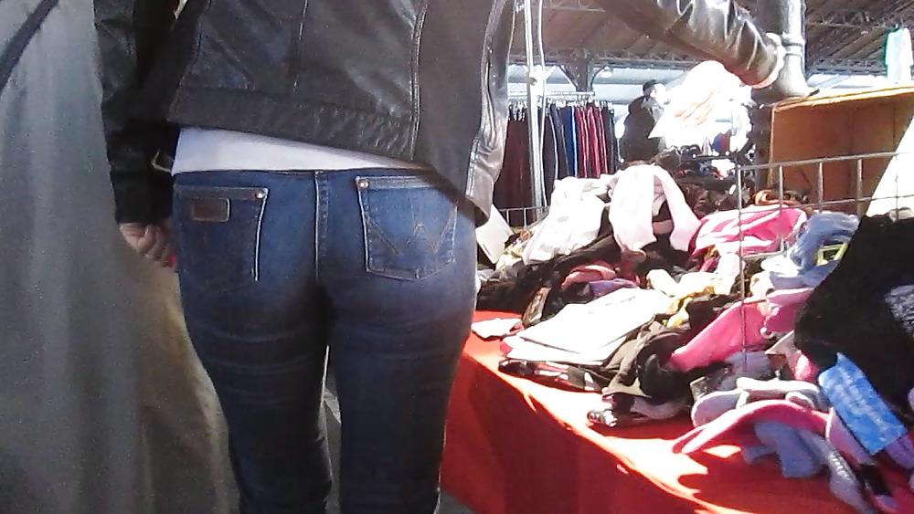 15P White Women in Jeans
