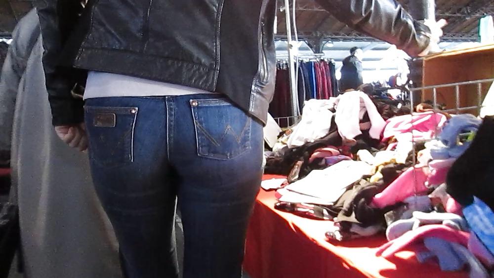 15P White Women in Jeans