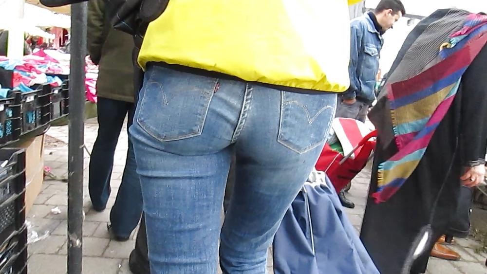 15P White Women in Jeans