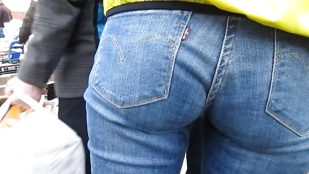 15P White Women in Jeans
