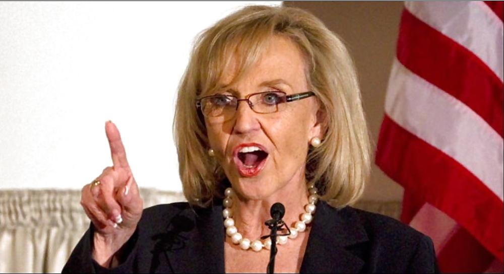 25P Fifty reasons why I love jerking off to Jan Brewer