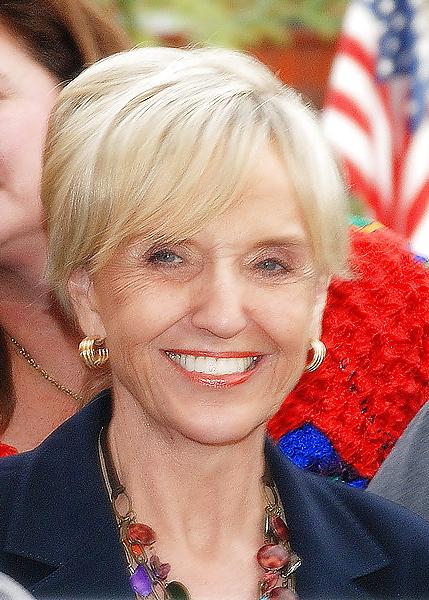 25P Fifty reasons why I love jerking off to Jan Brewer