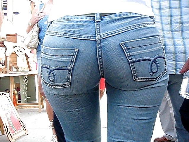 25P Candid Tight Jeans 2.