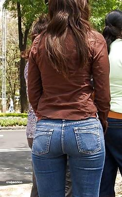 25P Candid Tight Jeans 2.