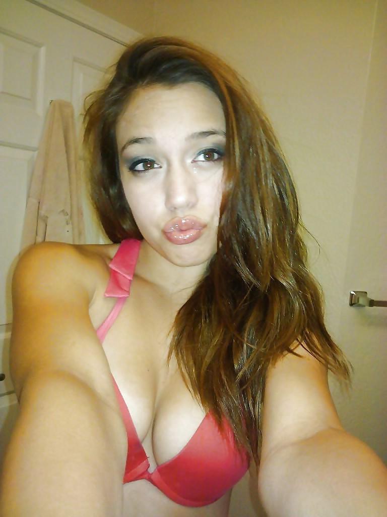 25P Brazilian girls 