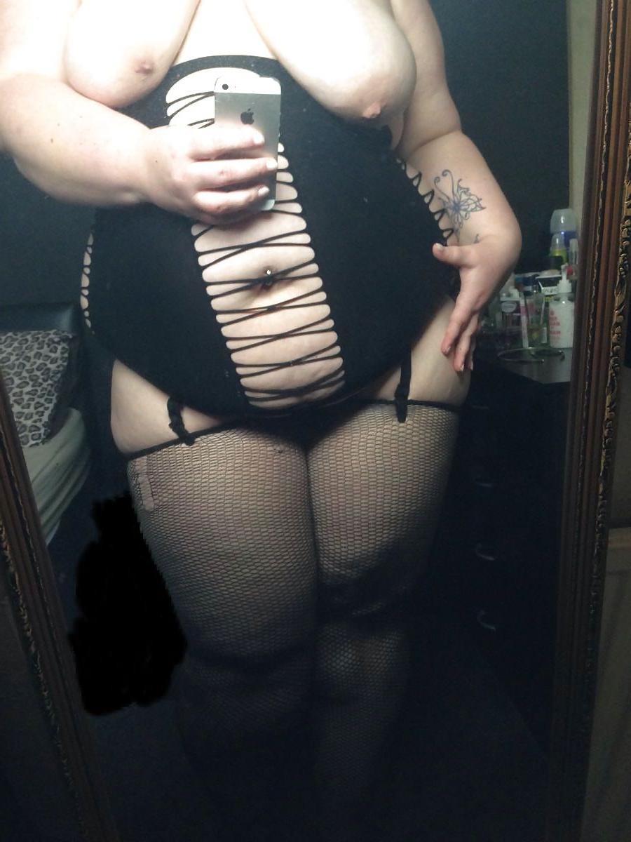 25P HUGE FAT HOT HOOKER