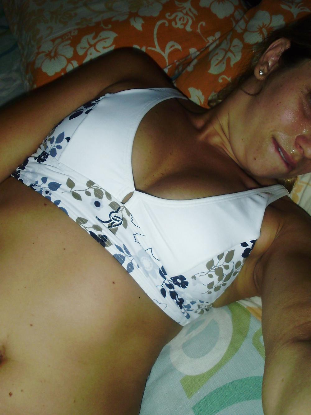 13P Brazilian Milf Exposed
