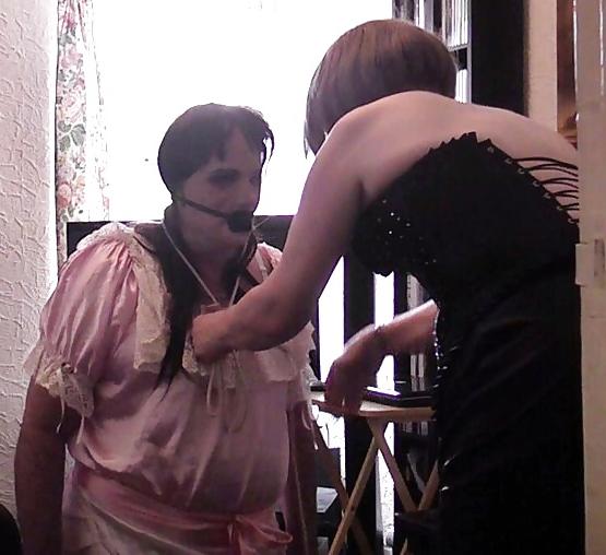 9P SERVE MISTRESS.