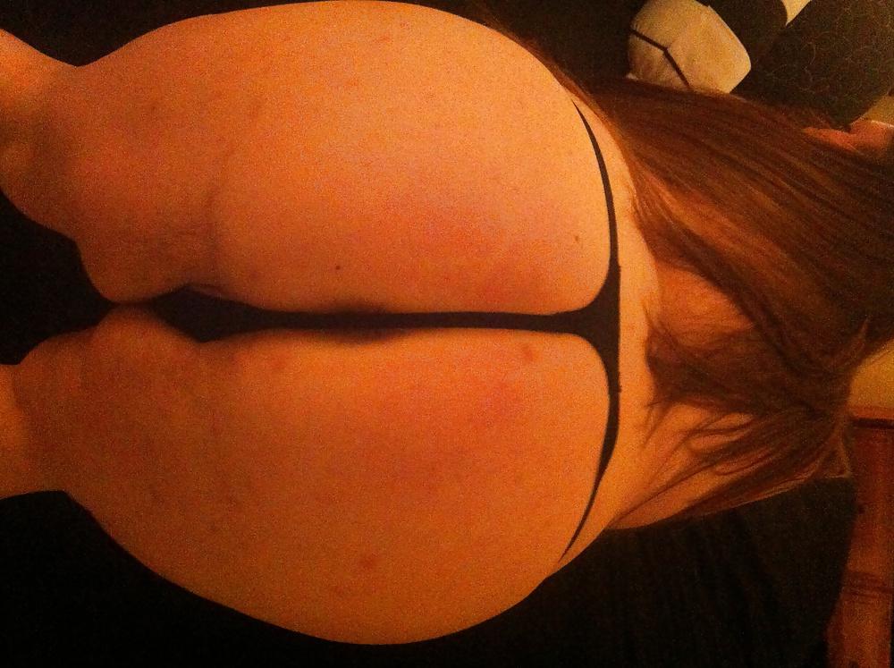 5P Thong Thursday pictures
