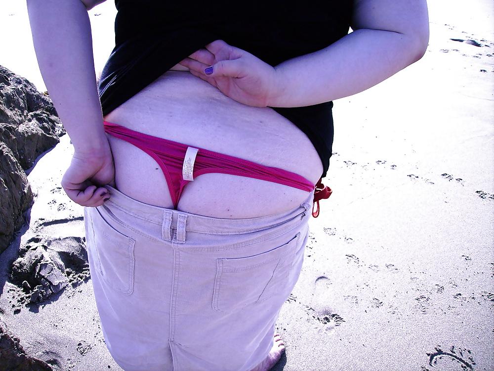 5P Thong Thursday pictures