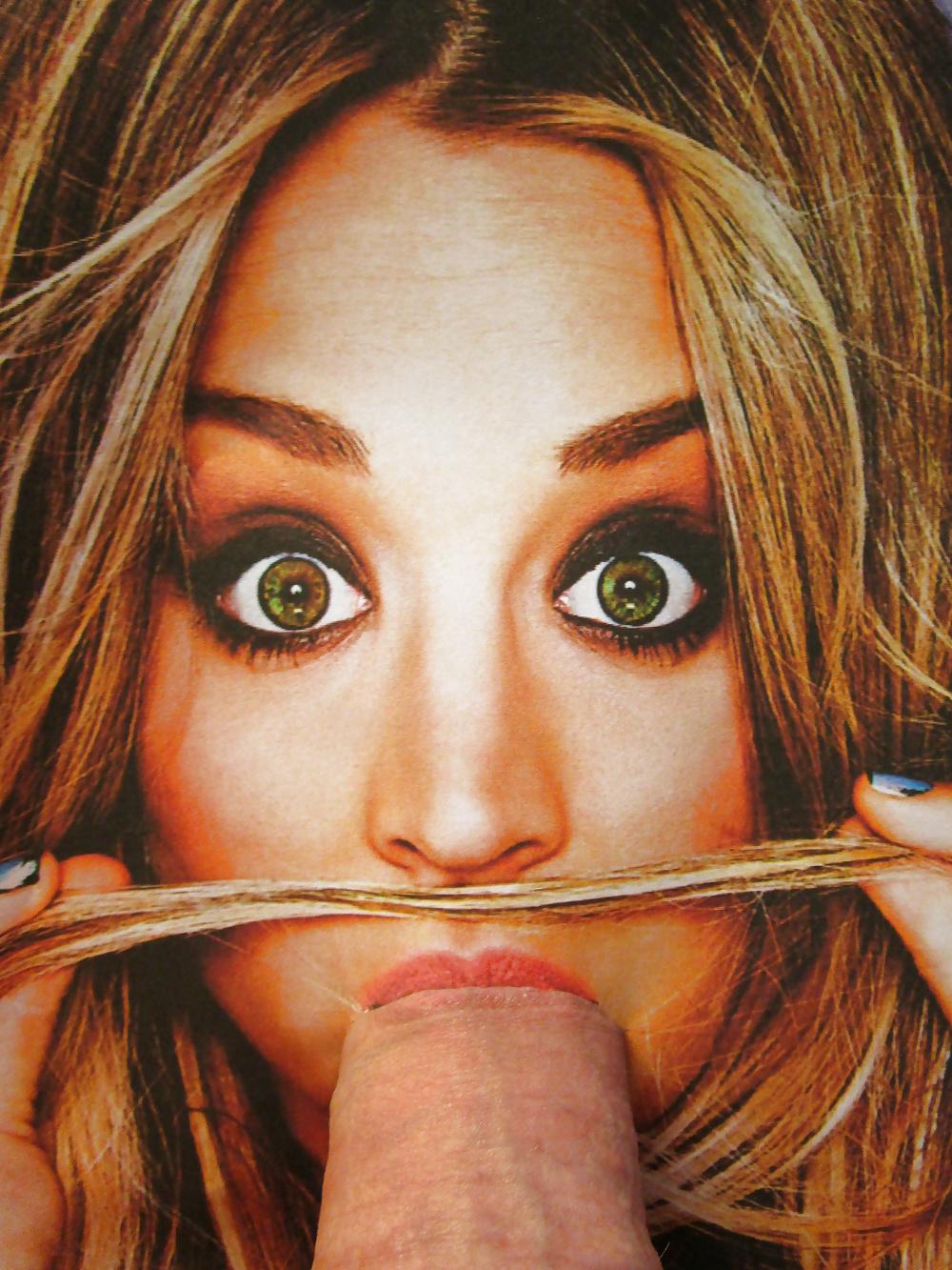 8P Kaley Cuoco fantasy blowjob