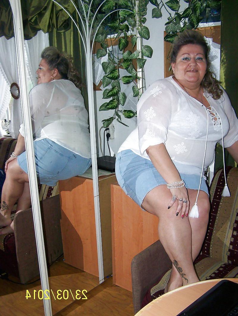 14P Ugly Fat Pig Whore