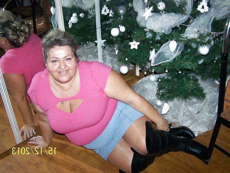 14P Ugly Fat Pig Whore