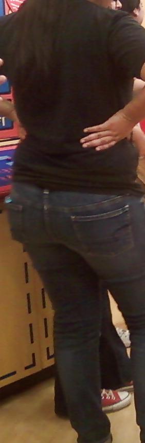 18P Tight ass jeans
