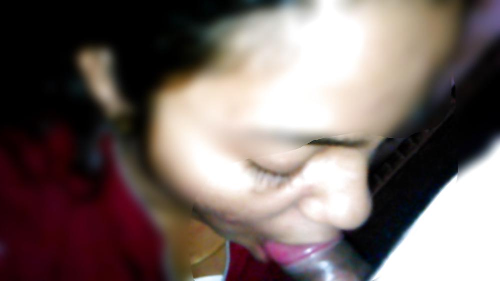 7P Indian wife giving blow job
