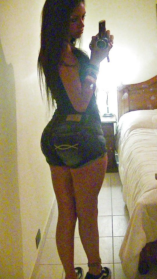 25P AMAZING ARGENTINIAN ASSES AND BUBBLEBUTTS