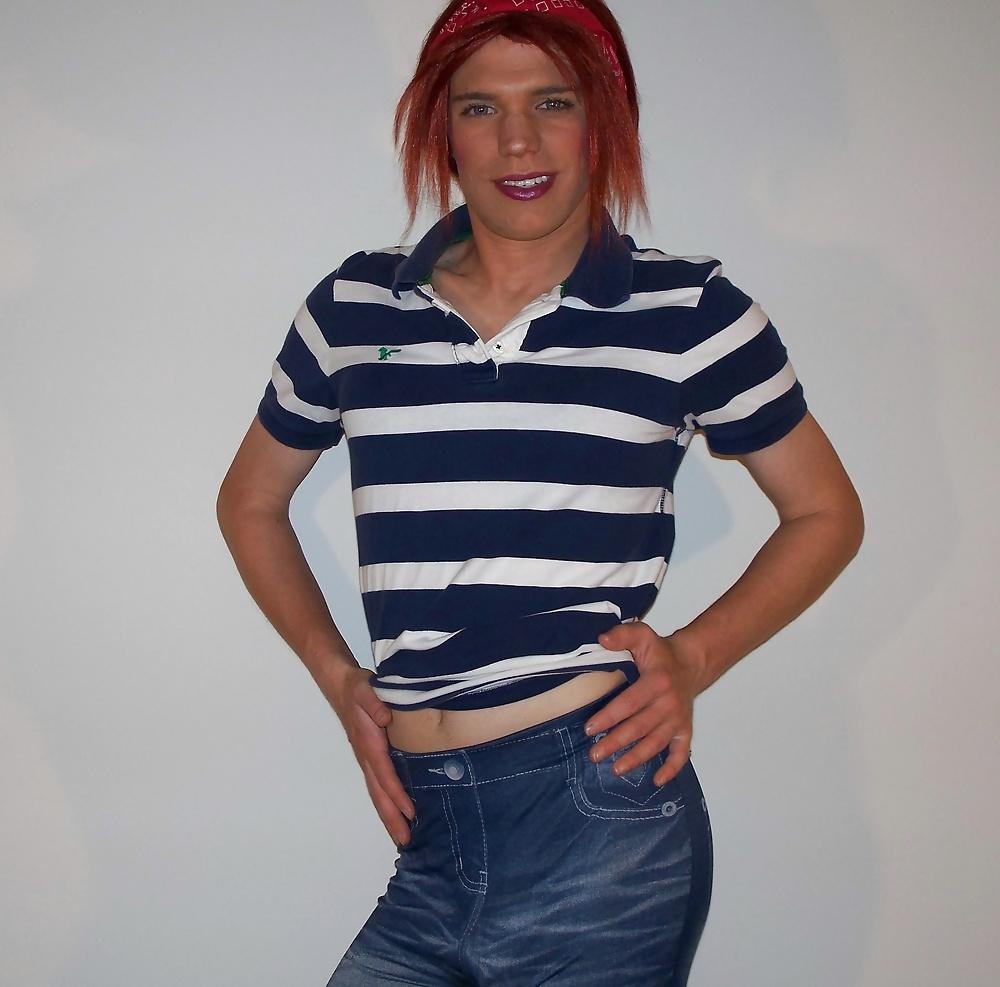 19P Crotchless thong with jeggings